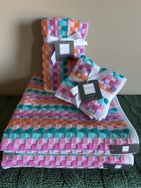 Soho Bath Towels Pink Blue Checkered Print Hand & Washcloths NEW!